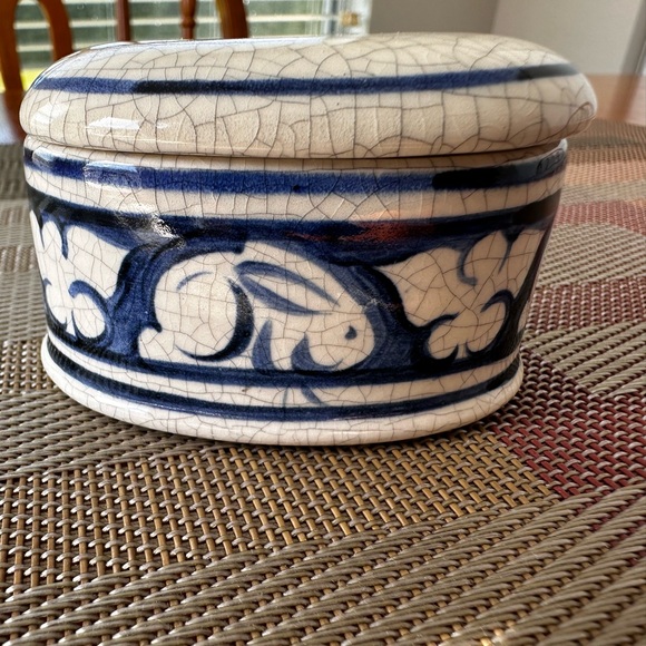 Potting Shed Dedham Rabbit Trinket Box - Picture 3 of 9